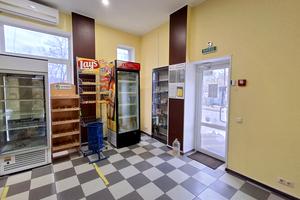 коммерческая по адресу Борисо-Глібська ул. (Ватутіна), 111
