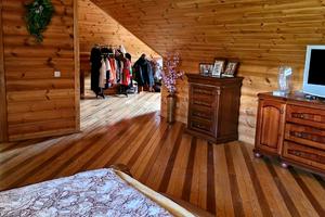будинок за адресою Набережна