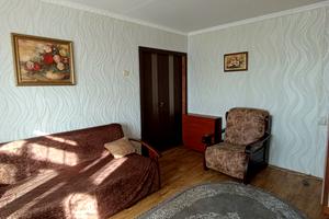 квартира за адресою вул. Небесної Сотні, 24
