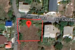 ділянка за адресою Садівнича вул., 42