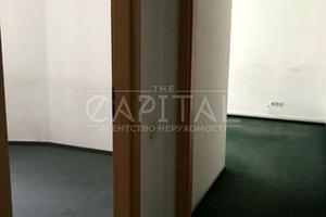 комерційна за адресою Дмитрівська вул., 44б