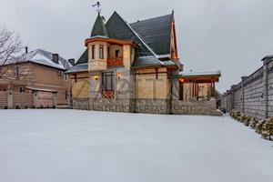 будинок за адресою Оболонь