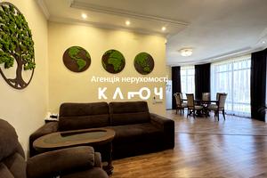будинок за адресою Курінний пров.