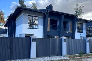 будинок за адресою Лугова вул., 30л