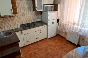 квартира за адресою Українська вул., 63