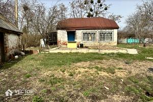 дом по адресу Центральна вул.