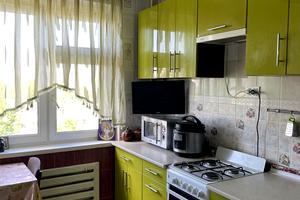 квартира за адресою Андрія Первозванного вул. (Стахурського), 50