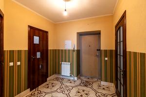 квартира за адресою Тролейбусна вул., 32