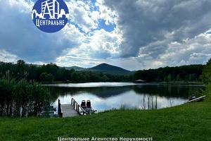коммерческая по адресу Вижницька, 1
