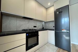 квартира за адресою Степана Бандери вул., 79