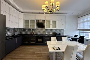 комерційна за адресою Кловський узвіз (Кловський), 7
