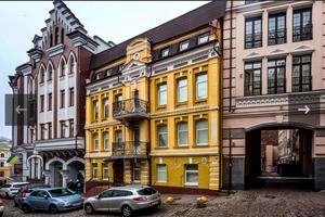 комерційна за адресою Воздвиженська вул., 43