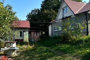 участок по адресу с. Рославичи, провулок Жовтневий