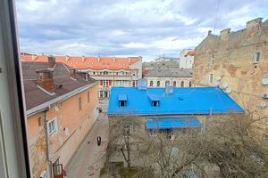комерційна за адресою Івано-Франківськ, Кардинала Любомира Гузара вул., 32