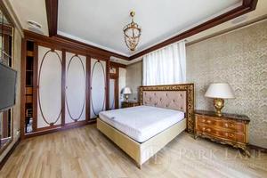 квартира по адресу Крещатик ул., 25