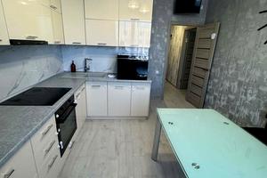 квартира за адресою Перлинна вул., 8