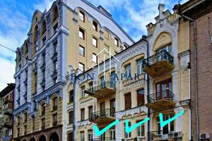 комерційна за адресою Паторжинського вул., 4