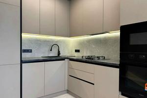 квартира за адресою Флотська вул., 10б