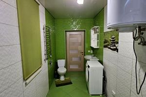 дом по адресу Українська