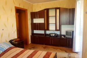 квартира за адресою Курчатова, 21