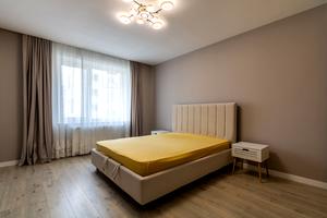 квартира за адресою Олександра Довженка вул., 23а