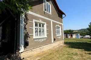 будинок за адресою Українська, 12