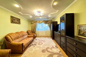 квартира за адресою Галицька вул., 203
