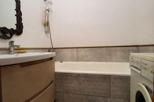 квартира по адресу Метростроителей ул., 27