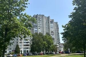 квартира за адресою Зубрівська вул., 27