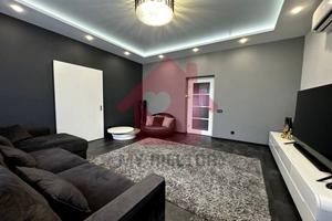 дом по адресу Корятовича пл., 7