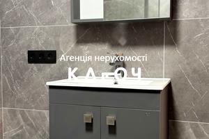 квартира за адресою 10-та Лінія вул., 44