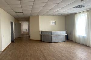 комерційна за адресою Радянска, 135а