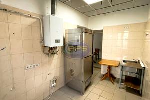 комерційна за адресою Жуковського, 36