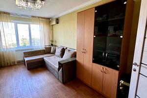 квартира за адресою Солом'янська вул. (Толстого), 25