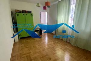 квартира за адресою Соборності вул. (Жовтнева), 77а