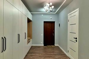 квартира за адресою Зарванська вул., 5