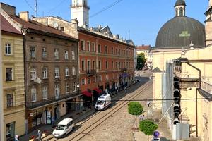 квартира за адресою Театральна вул., 5