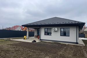будинок за адресою Віри Онацької вул., 25