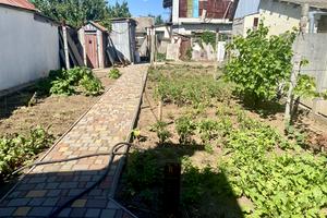 будинок за адресою 8-ма Поздовжня вул.