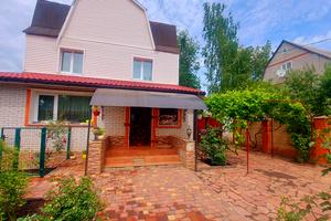 будинок за адресою 8-а Садова, 320
