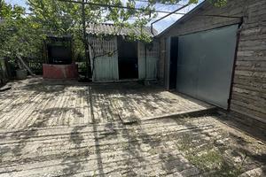 будинок за адресою Шкільна