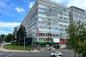 комерційна за адресою Митрополита Василя Липківського вул. (Урицького), 45