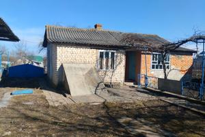 дом по адресу Шкільна