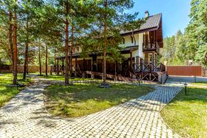 будинок за адресою Дмитрівка