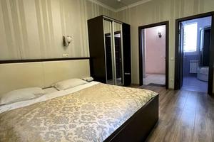 комерційна за адресою Гвардійців-Широнінців вул., 55
