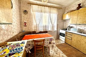 квартира за адресою Нескорених вул., 31б