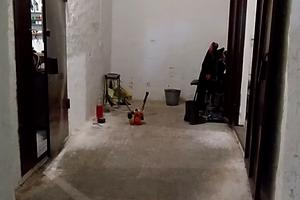комерційна за адресою с. Лобойківка, Центральна, 1