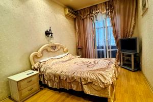квартира за адресою Павлівський майдан пл. (Рози Люксембург майдан), 2