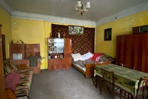 квартира за адресою Івана Франка вул., 27