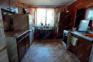 дом по адресу Центральна, 1